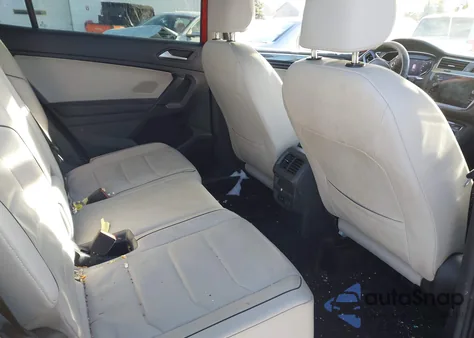 2019 Volkswagen Tiguan 2.0T Sel Premium/2.0T Sel Premium R-Line from USA, damaged, VIN 3VV4B7AX9KM039915